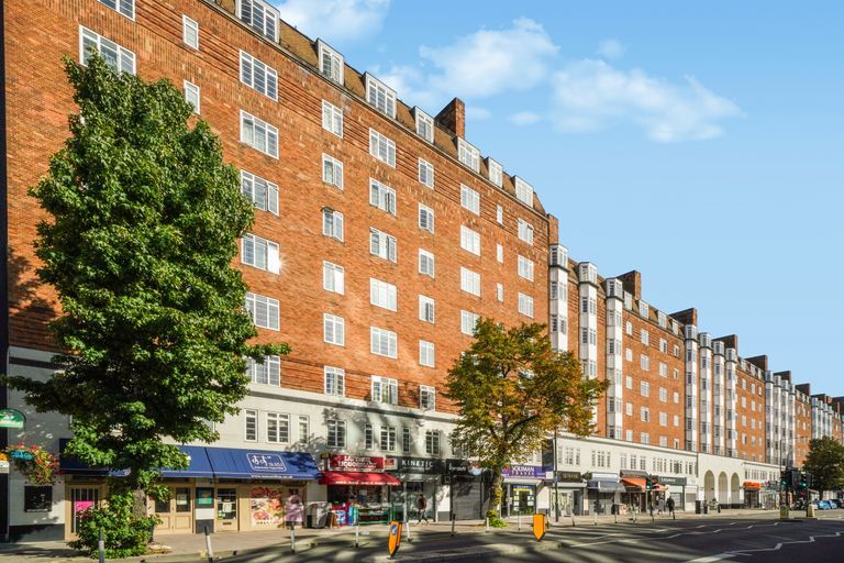 Property photo 2 of 13 Photo 16