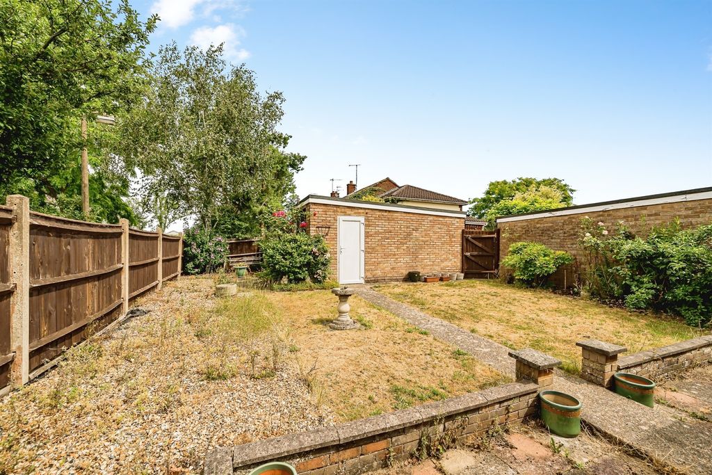 Property photo 3 of 20