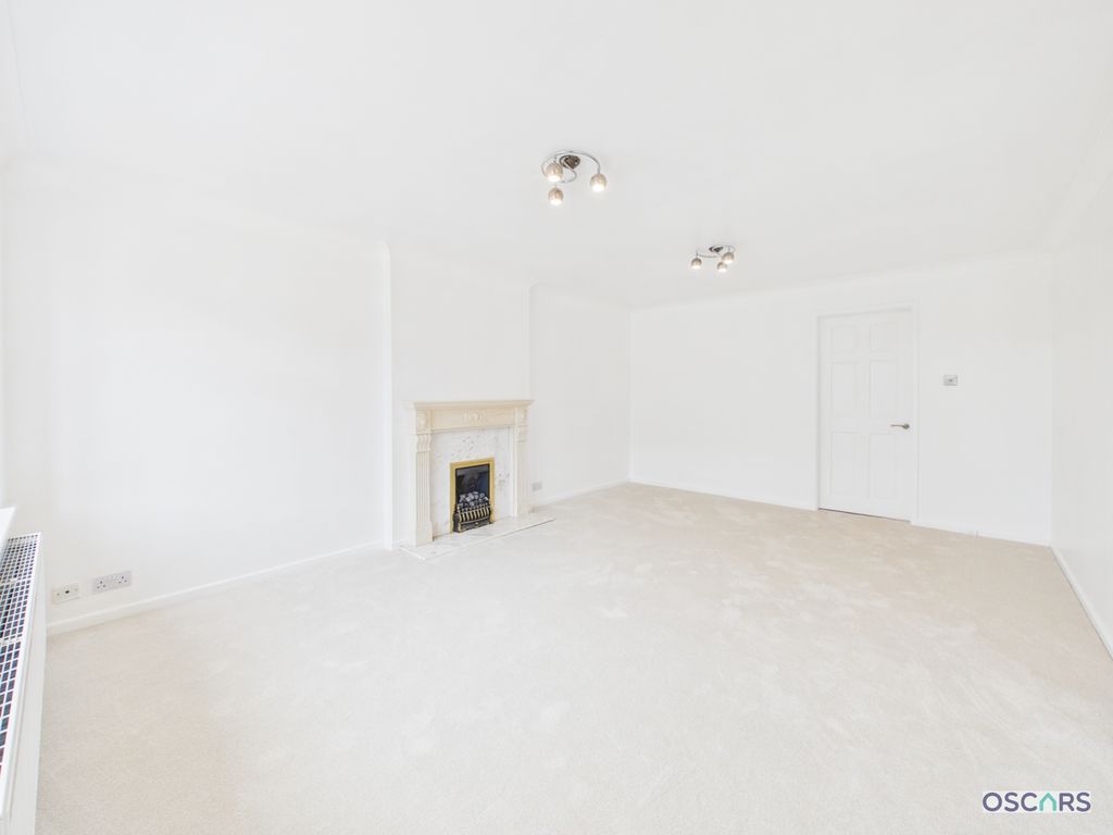 Property photo 3 of 16 Photo 11