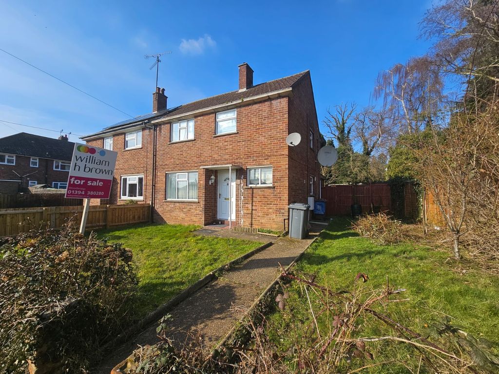 Property photo 1 of 16