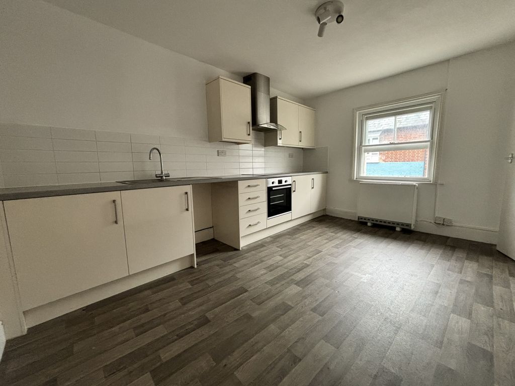 Property photo 2 of 7 Img_7942