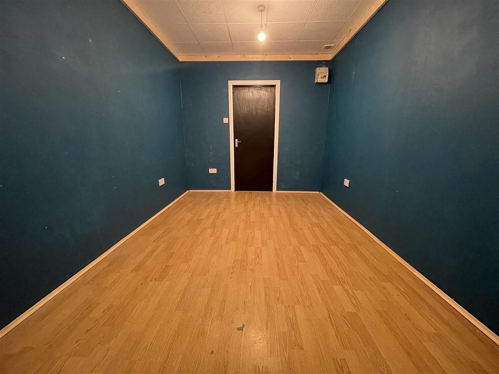Property photo 1 of 9 Unit-3B_1Bdarnleyrd (12).Jpg
