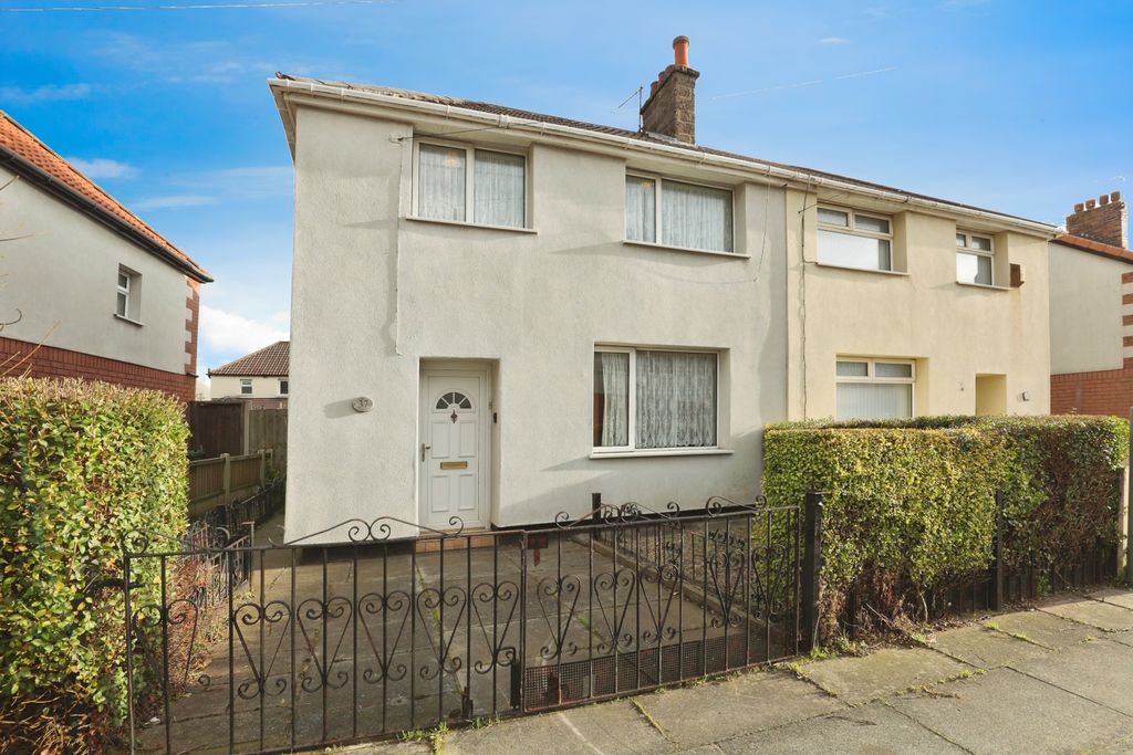 Property photo 1 of 14