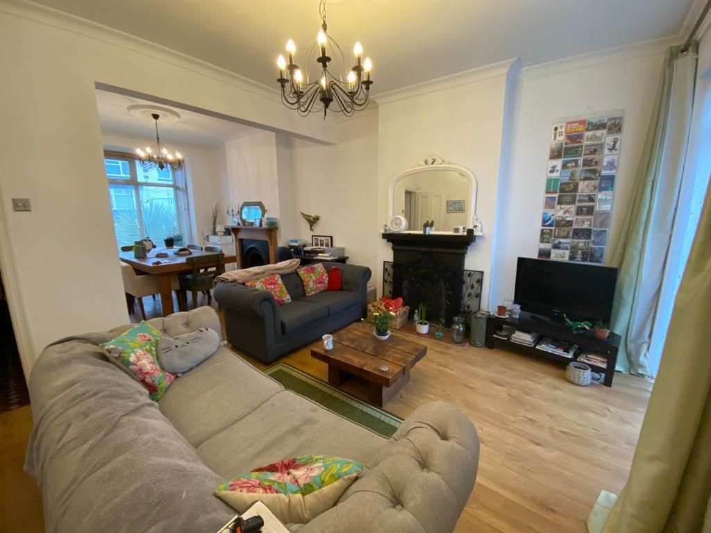 Property photo 2 of 8 Photo-2020-11-02-09-34-55 (5).Jpg