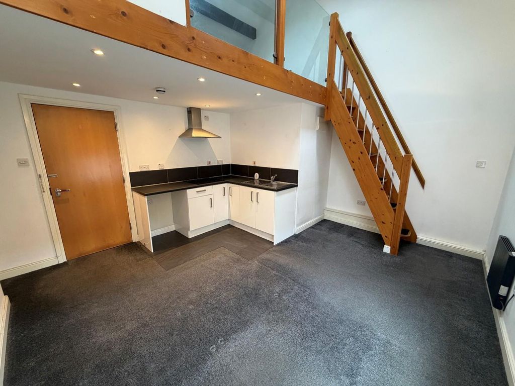 Property photo 2 of 6 1.Jpg