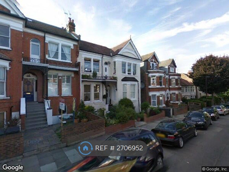 Property photo 3 of 10