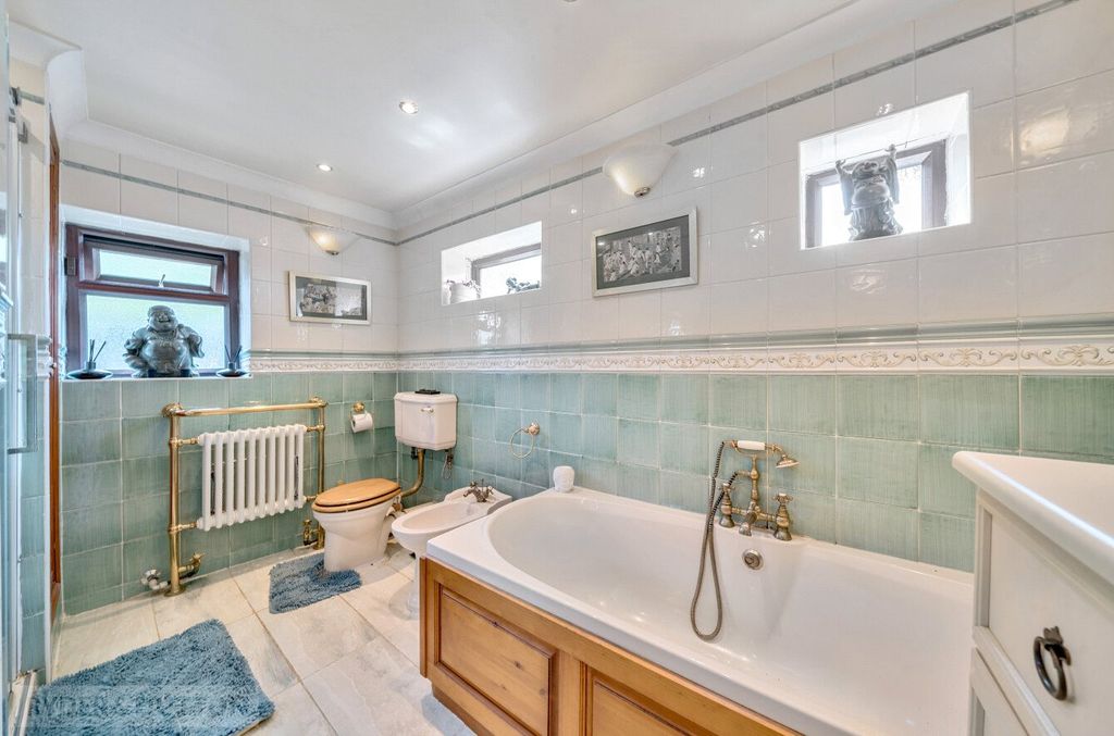 Additional image 18 of 3 bed detached bungalow for saleGrains Road, Shaw, Oldham, Greater Manchester OL2