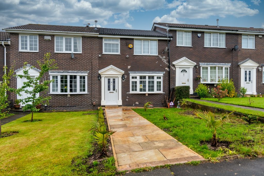 Property photo 1 of 19 911571