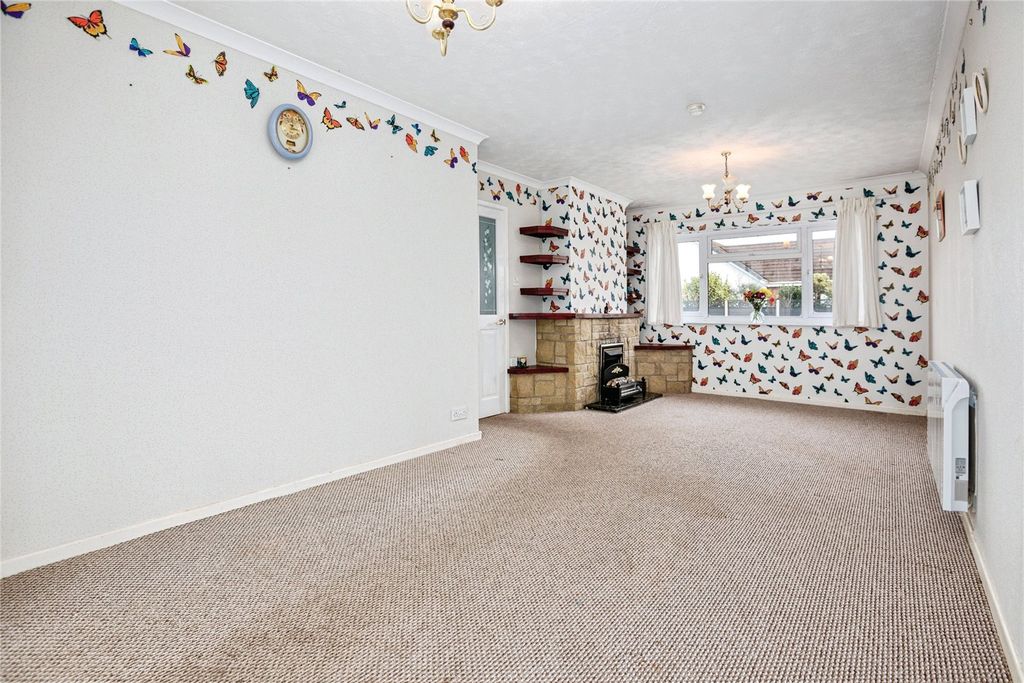 Property photo 3 of 22 Picture No. 12