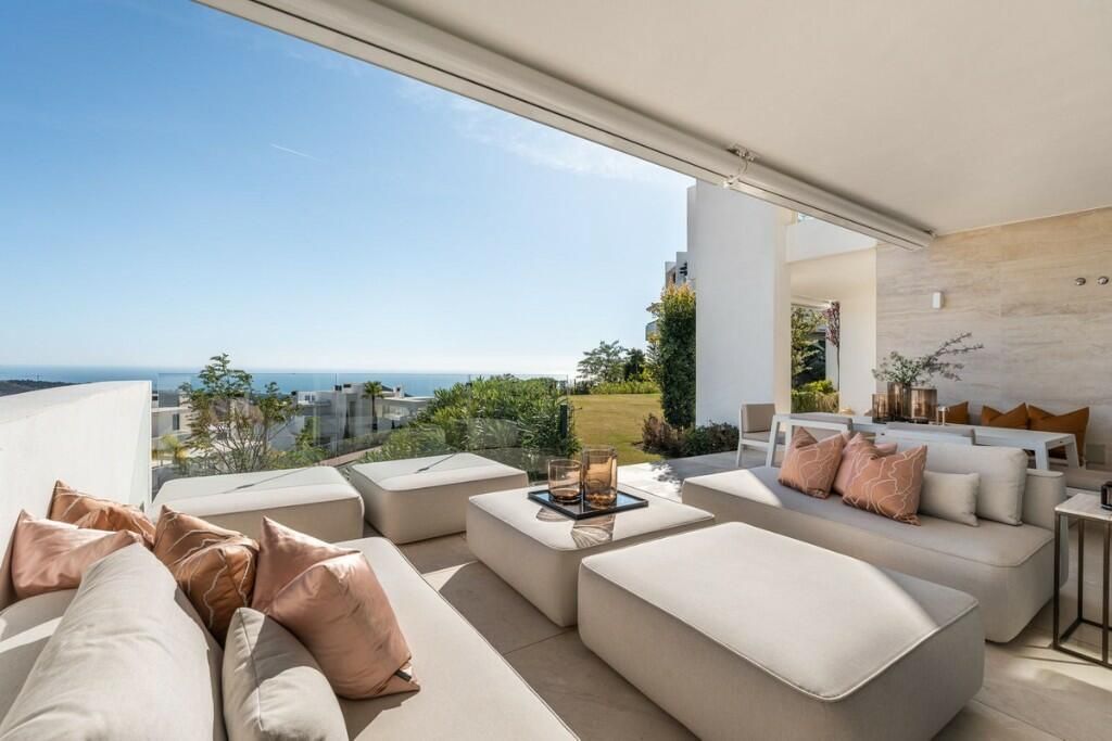 Property photo 1 of 3