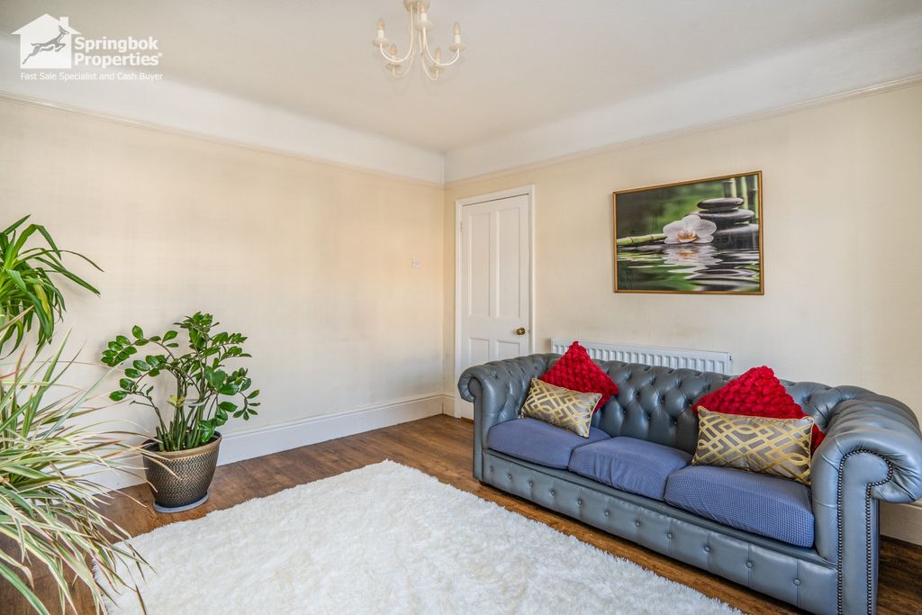 Property photo 3 of 15 Image 2