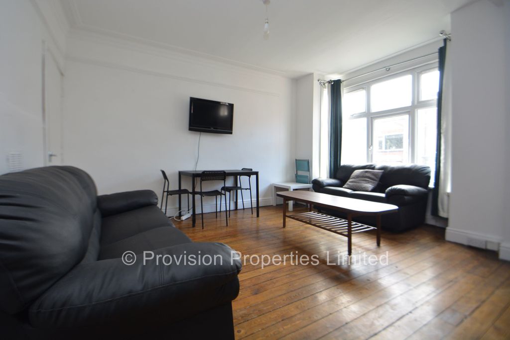 Property photo 1 of 15 Photo