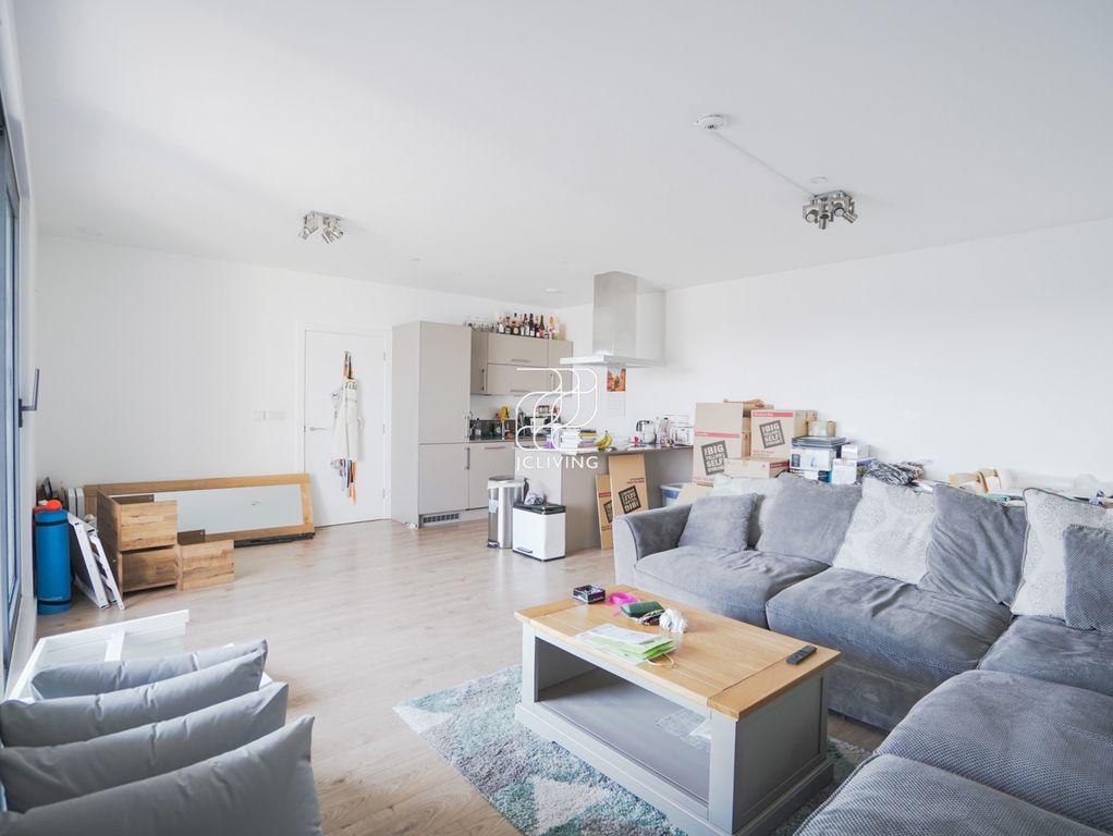 Property photo 1 of 11 Chancellor House, 395 Rotherhithe New Road, London, Se16
