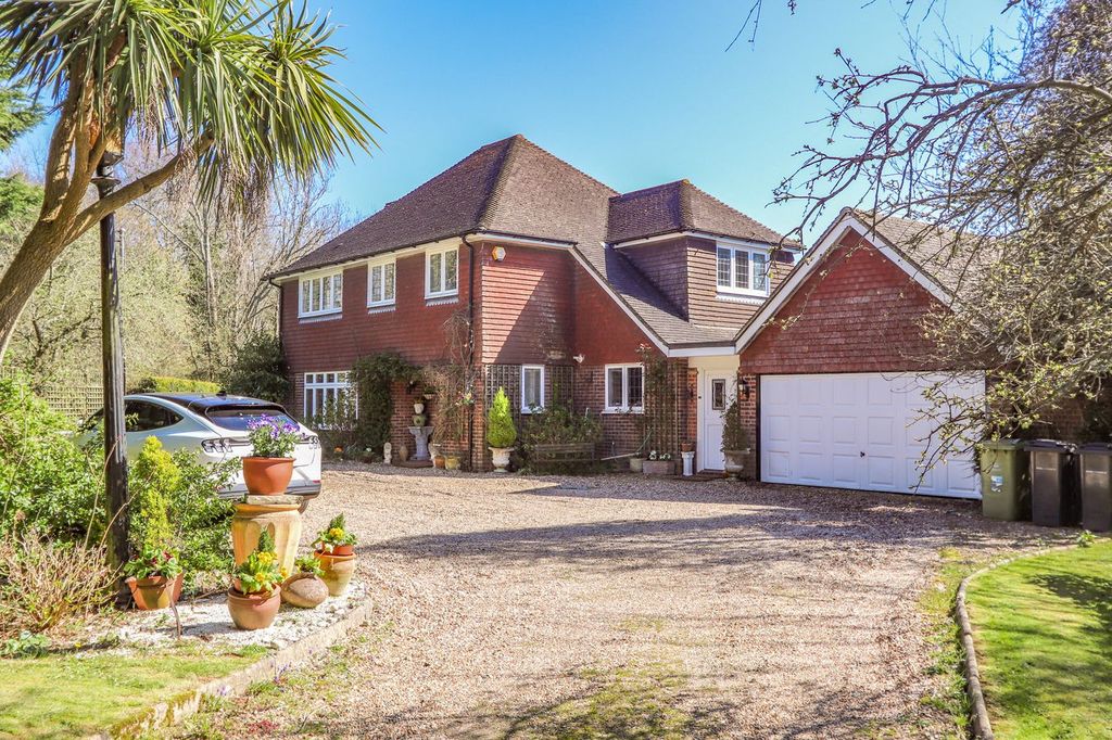 Property photo 1 of 25