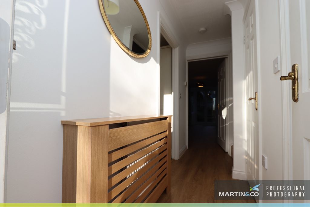 Property photo 3 of 27