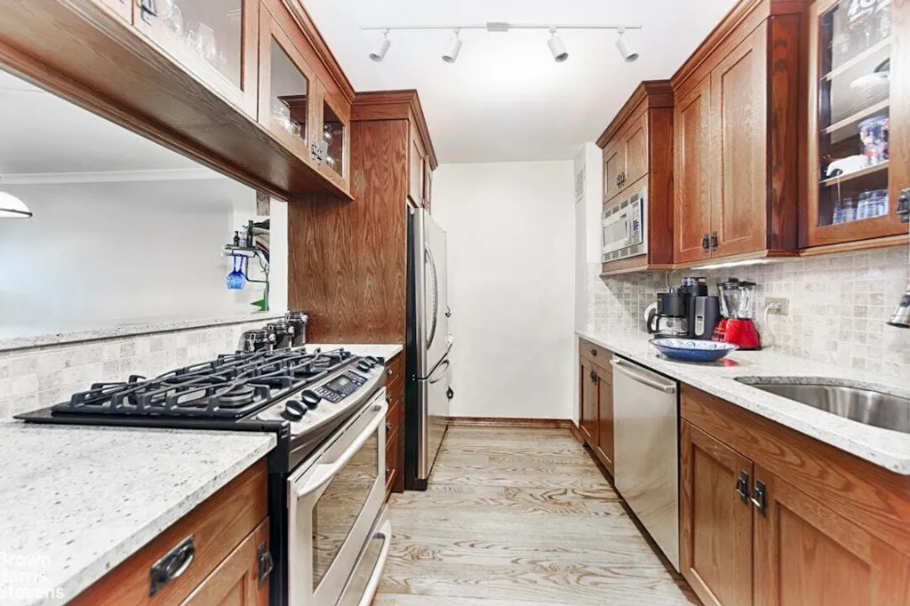 Property photo 3 of 10 <Alttext/>