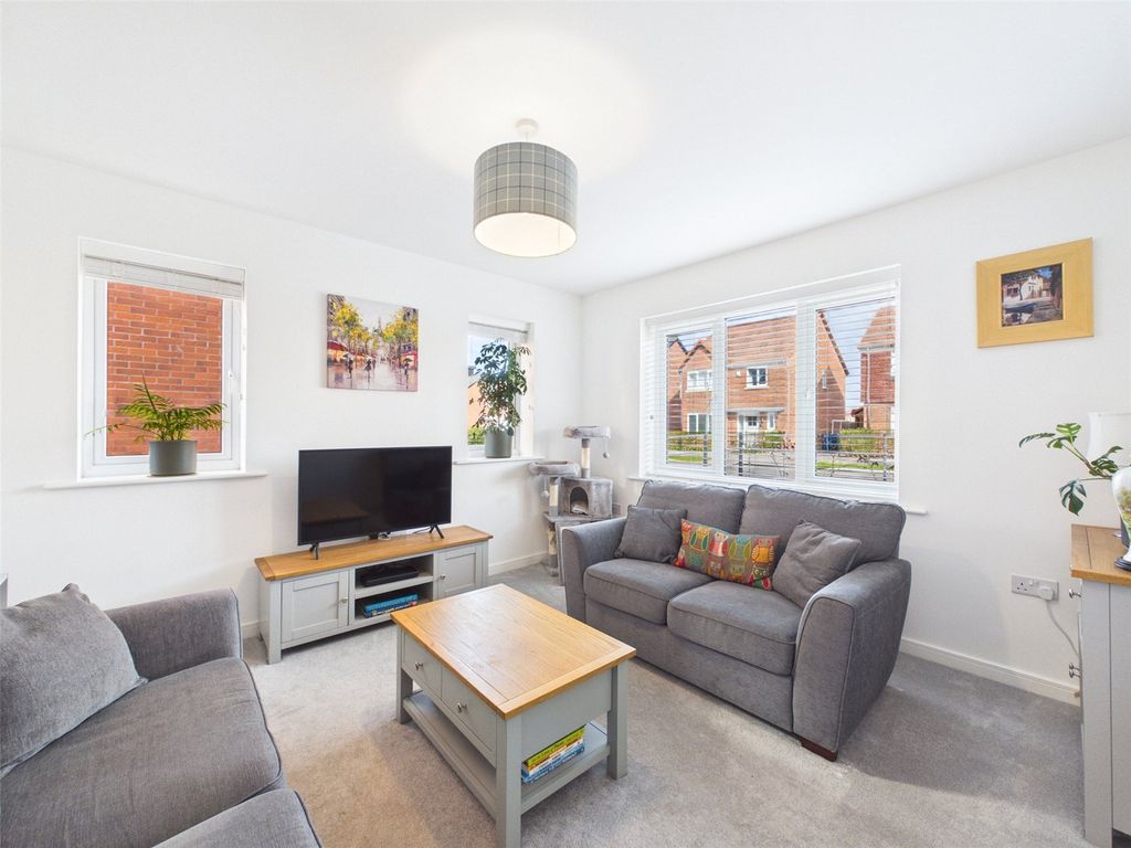 Property photo 2 of 13 Picture No. 01