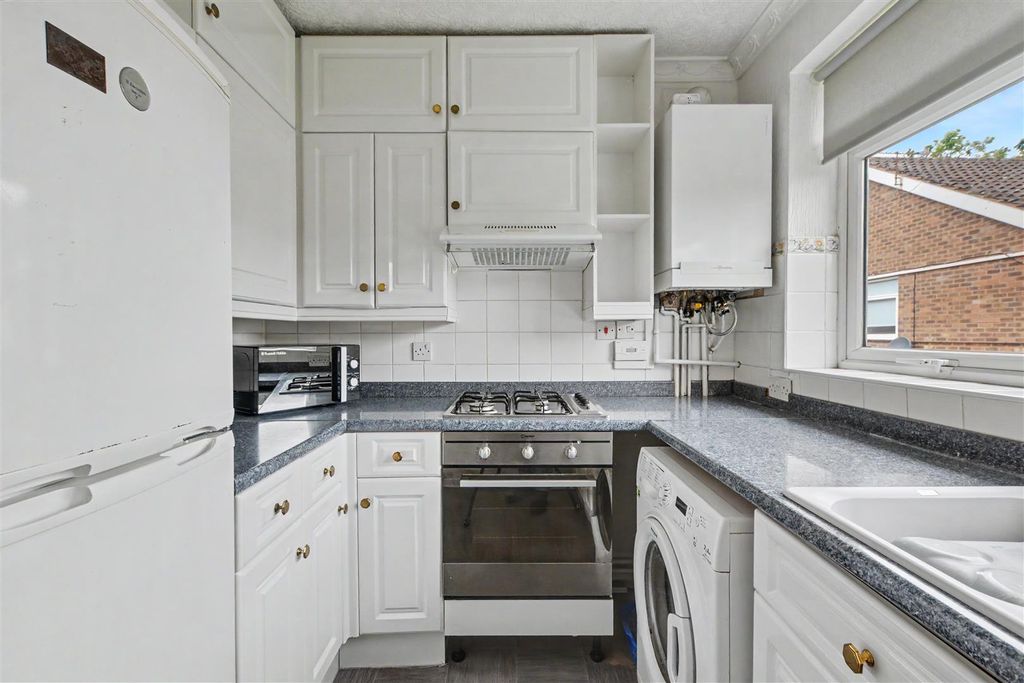Property photo 3 of 16 Kitchen_2.Jpeg