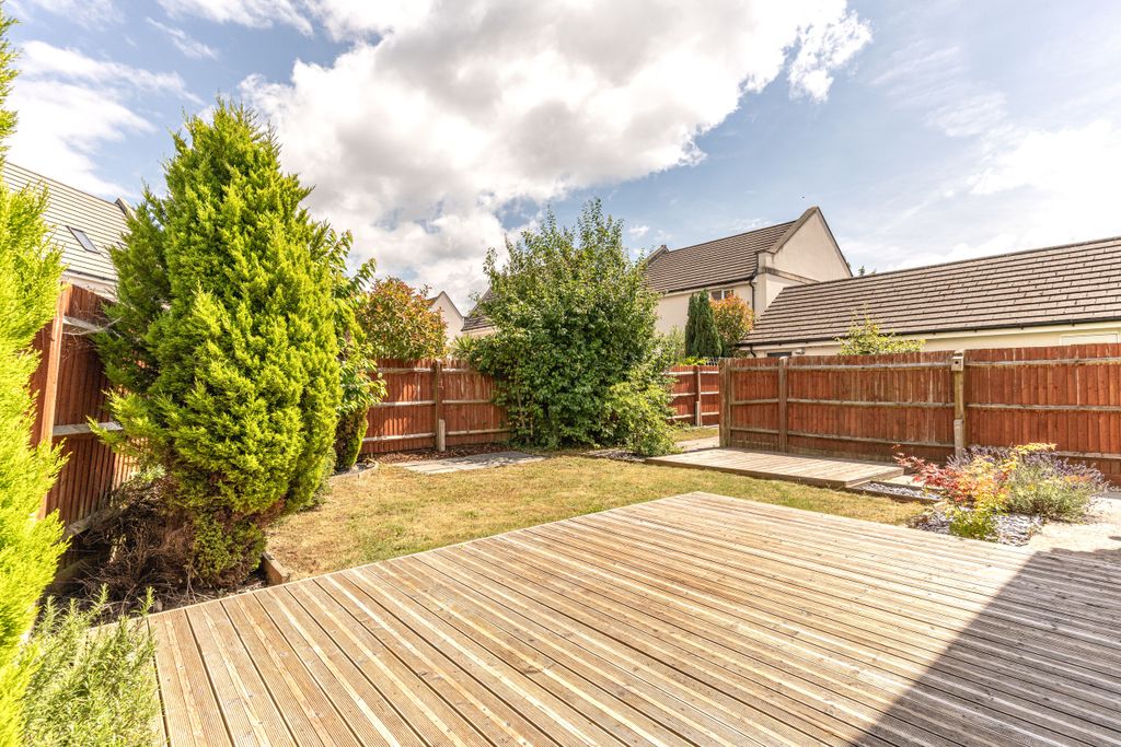 Property photo 3 of 18 A7409789-3