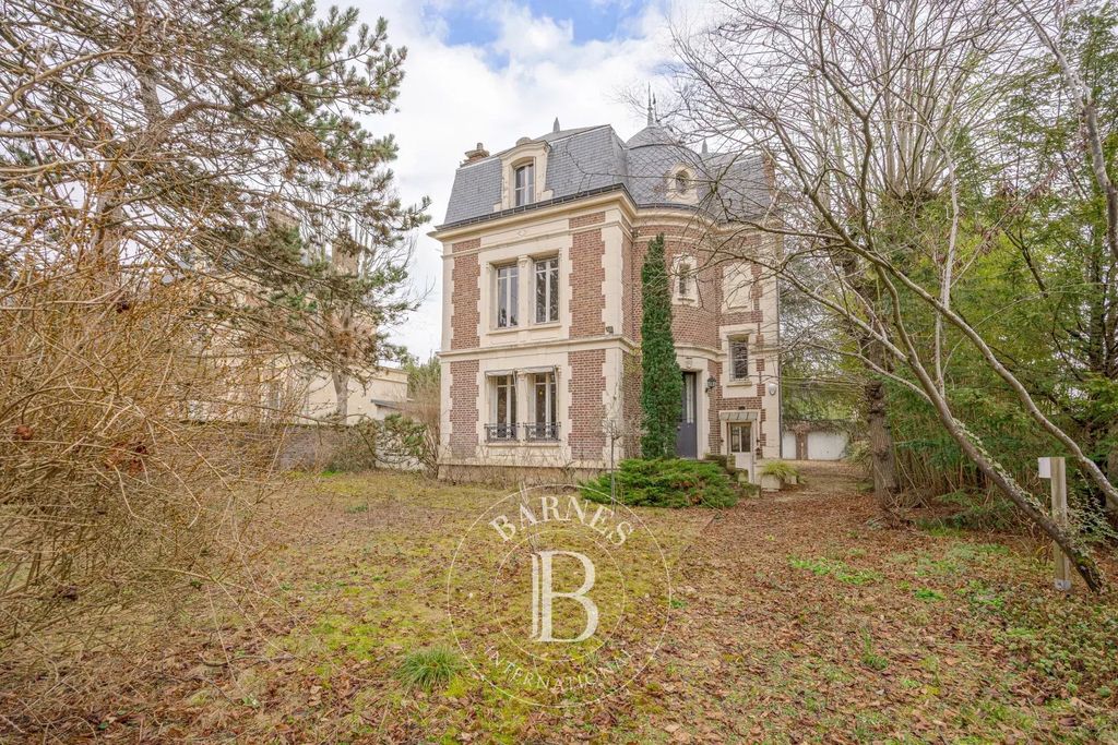 Property photo 1 of 16