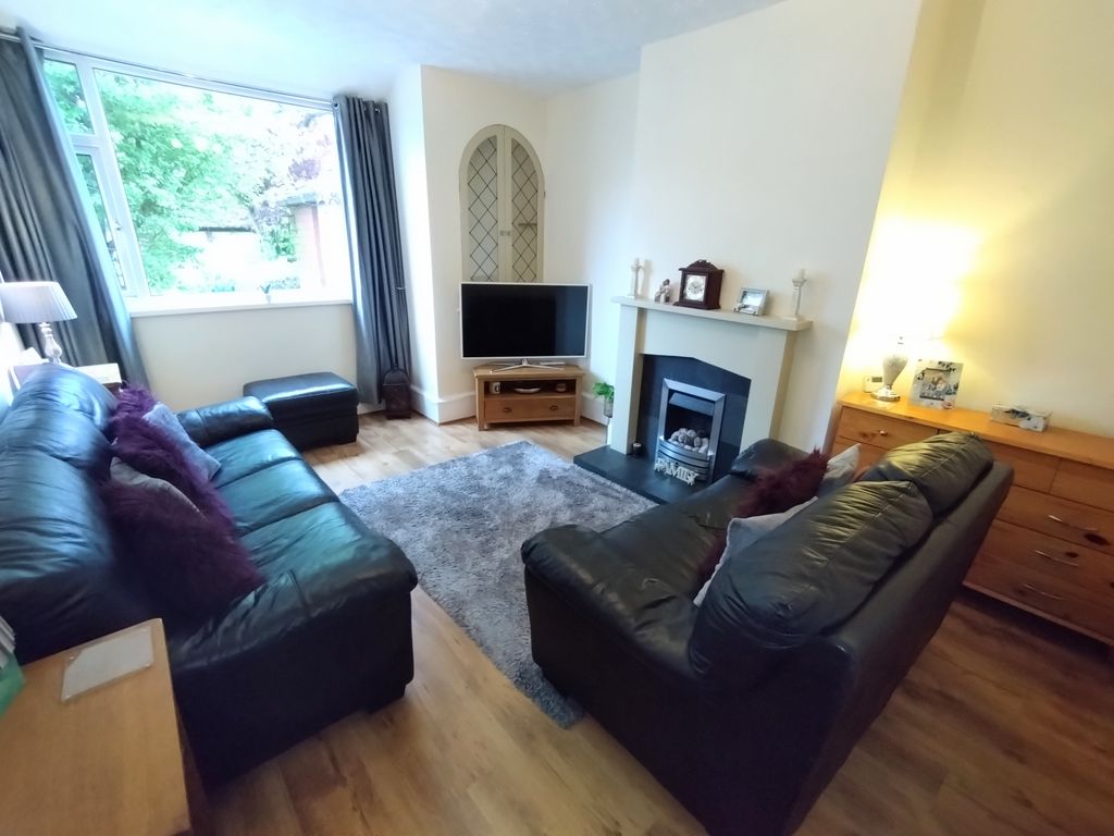 Property photo 2 of 23