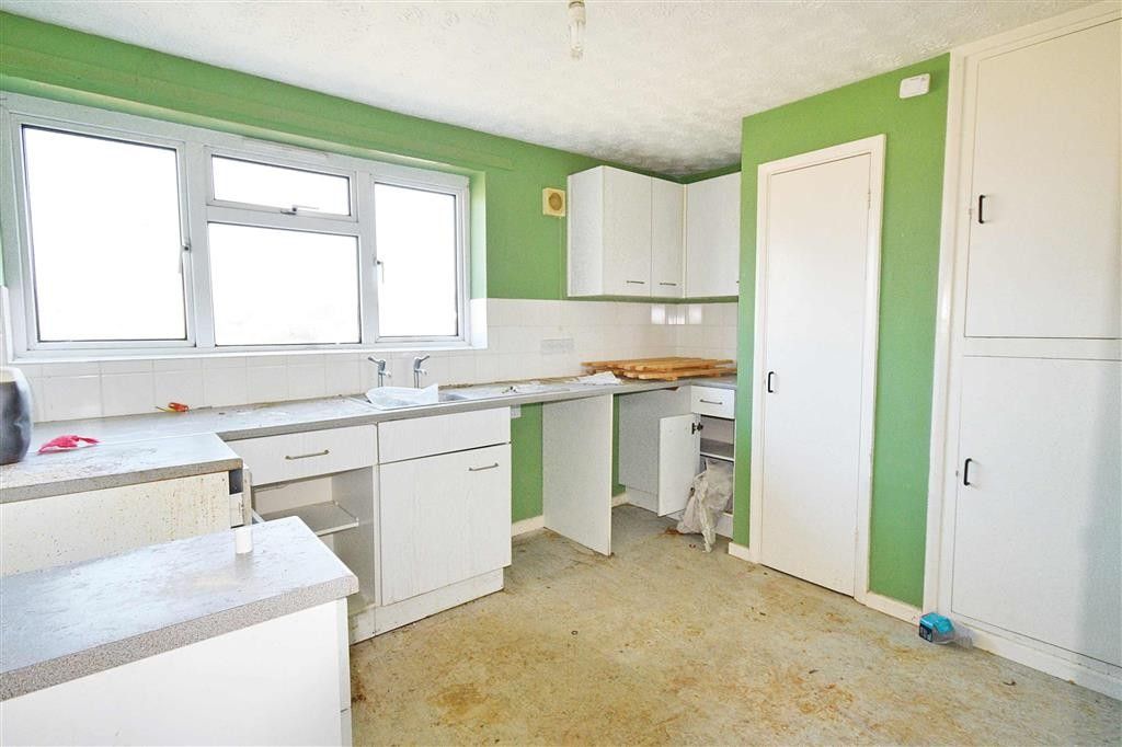 Property photo 2 of 4