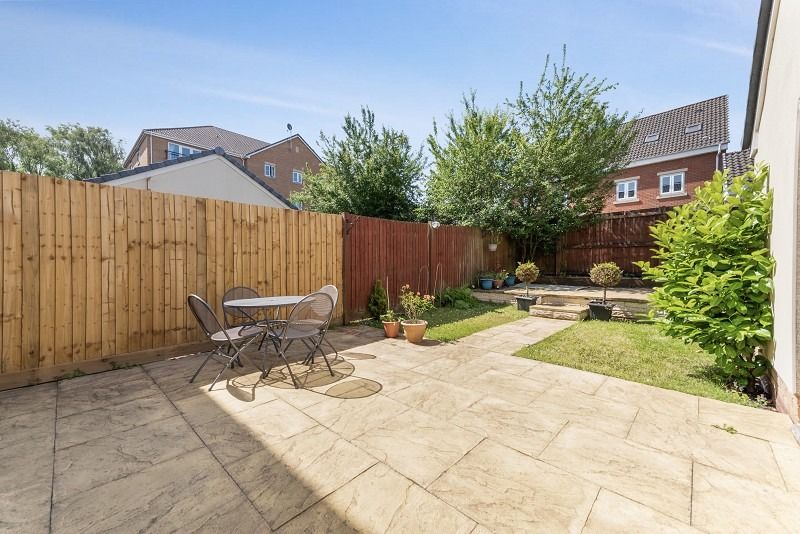 Property photo 2 of 29 4341102