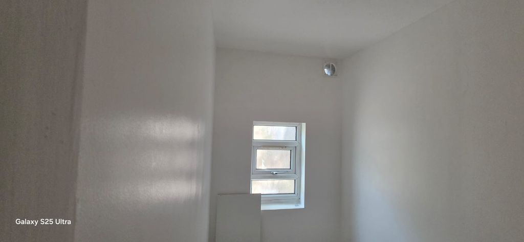 Property photo 3 of 8 Whatsapp Image 2026-07-30 At 15.16.50 (1)