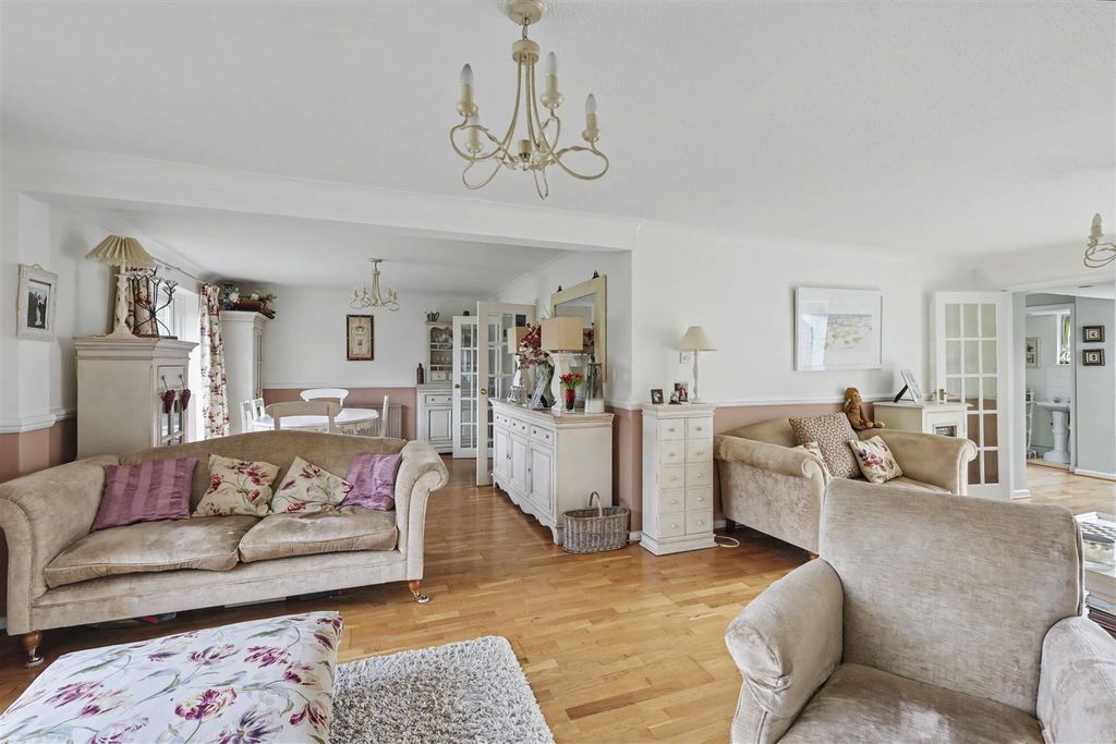 Property photo 2 of 20 15 William Fep_20.Jpg