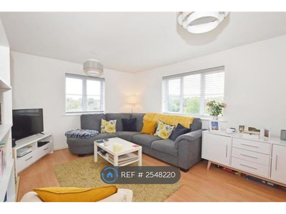 Property photo 3 of 12