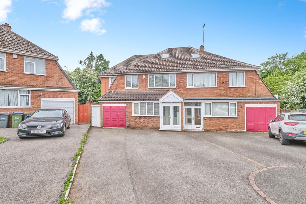 Property photo 1 of 30