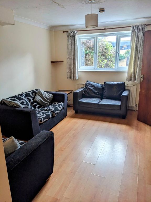 Property photo 3 of 6 9 Regency Photo 2.Jpg