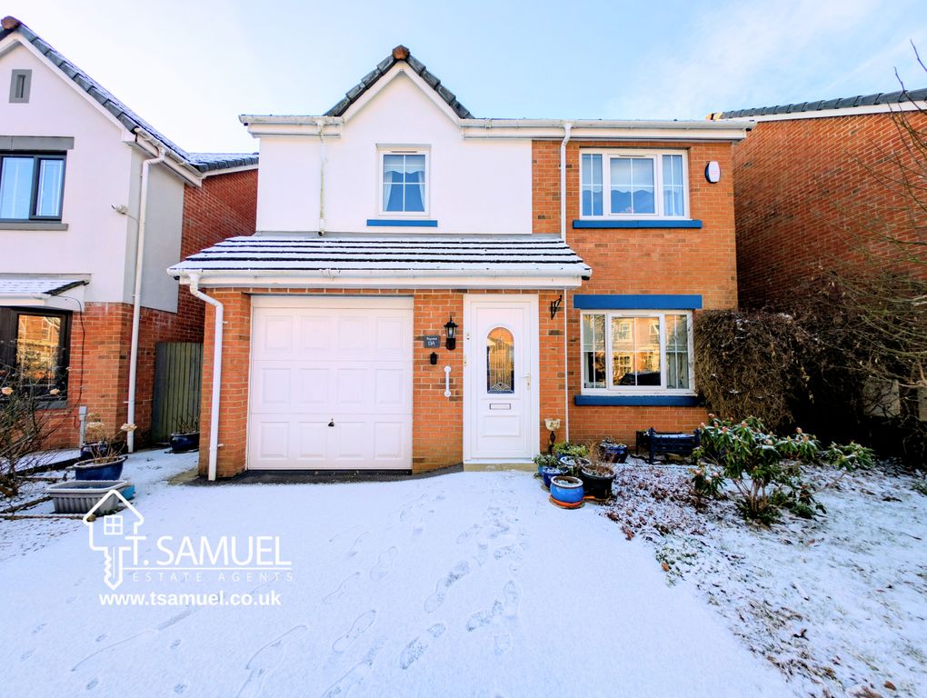 Property photo 1 of 32 Front