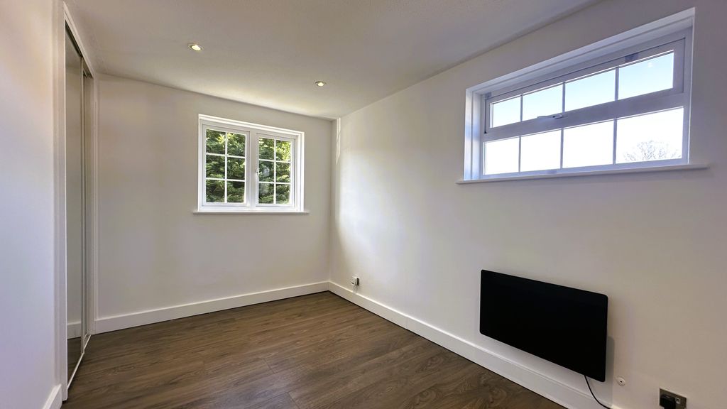 Property photo 2 of 7 Img_6780