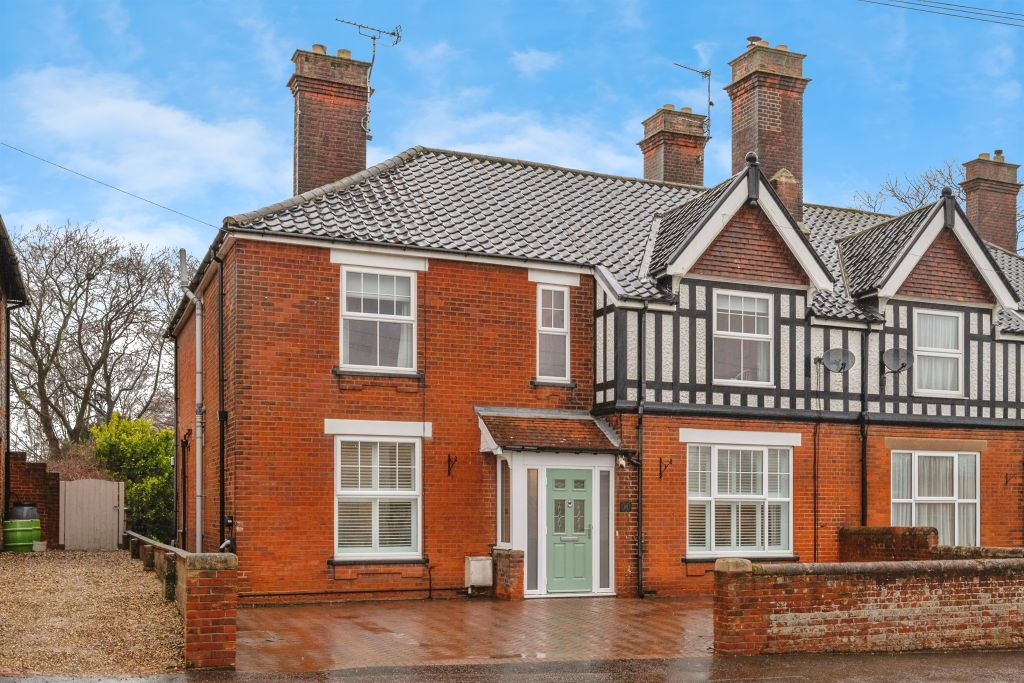 Property photo 1 of 26