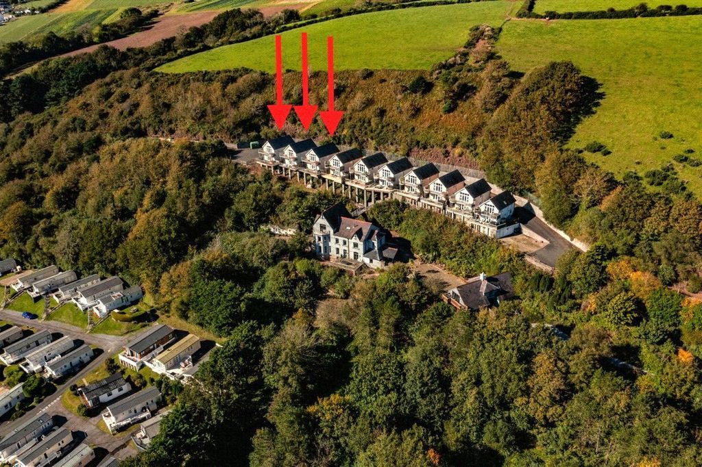 Property photo 3 of 14 Picture No. 07