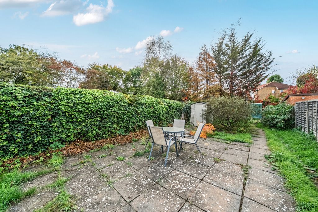 Property photo 2 of 7 1536774-5-6Ad6377...