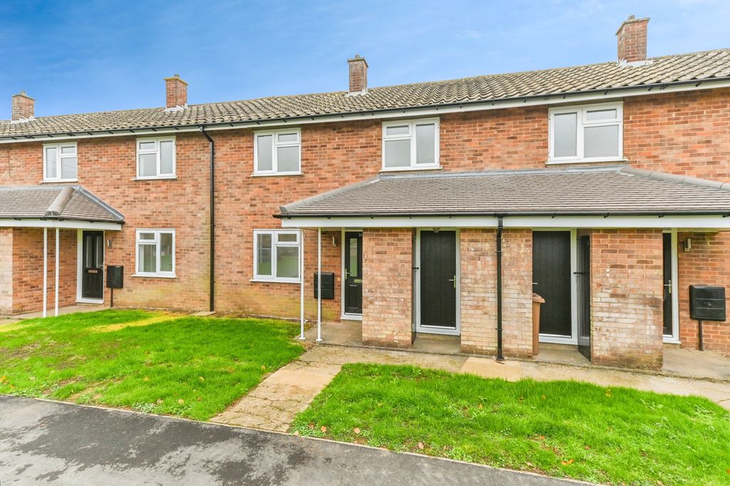 Property photo 1 of 18 Front