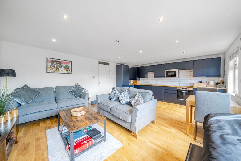 Property photo 1 of 13 Picture No. 07