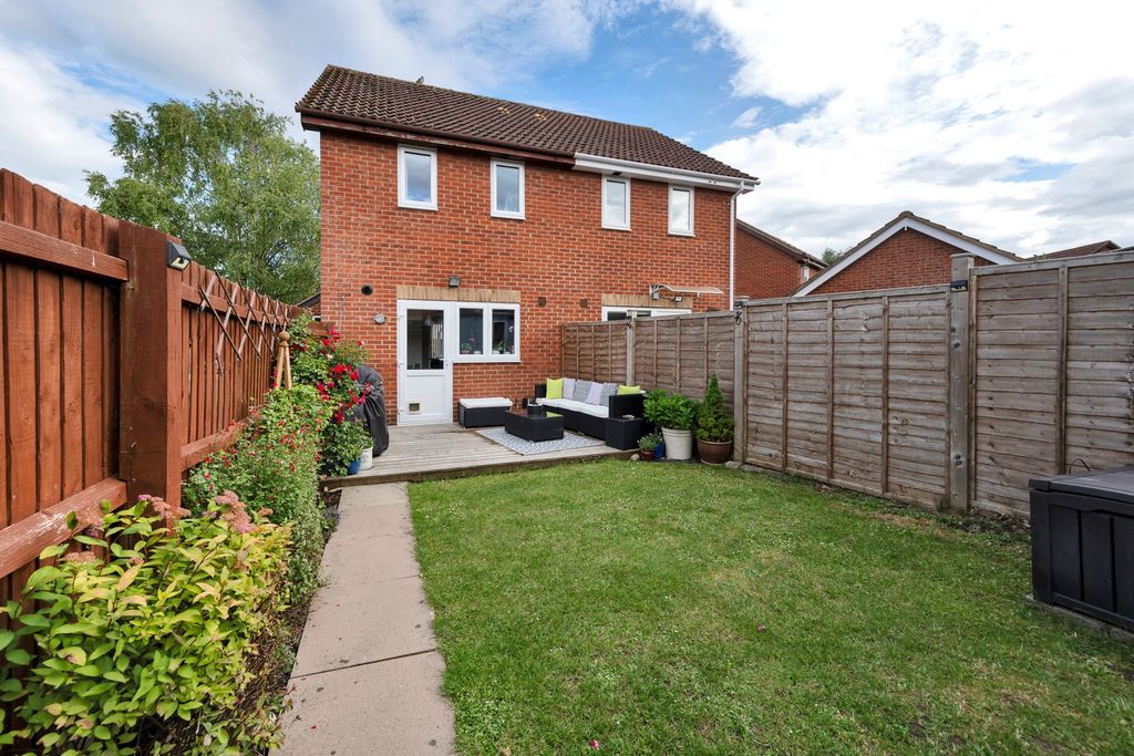 Property photo 1 of 12
