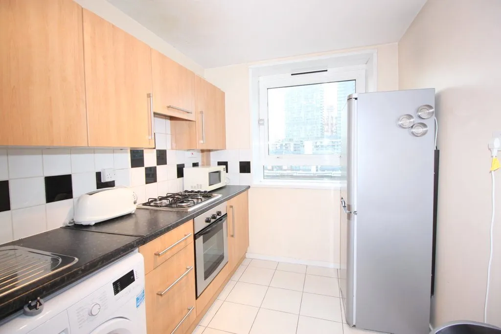Property photo 3 of 6
