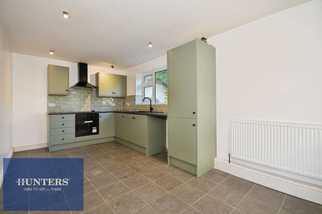 Property photo 3 of 15 Kitchen Diner 01.Jpg
