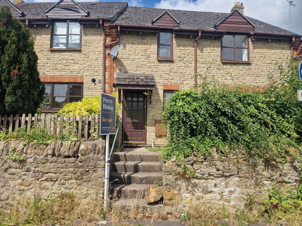 Property photo 1 of 14 Front