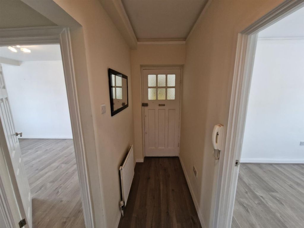 Property photo 2 of 17 Image10.Jpeg