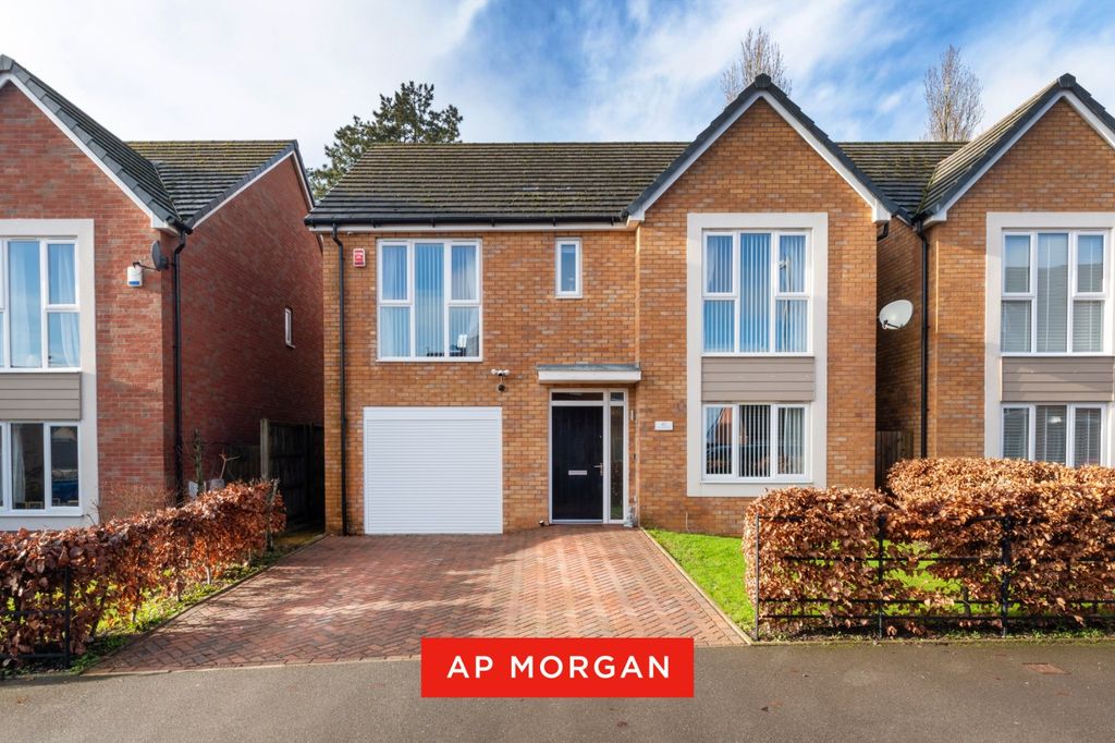 Property photo 1 of 32 Picture No. 04