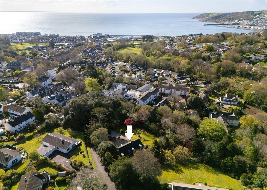 Property photo 1 of 16 Aerial
