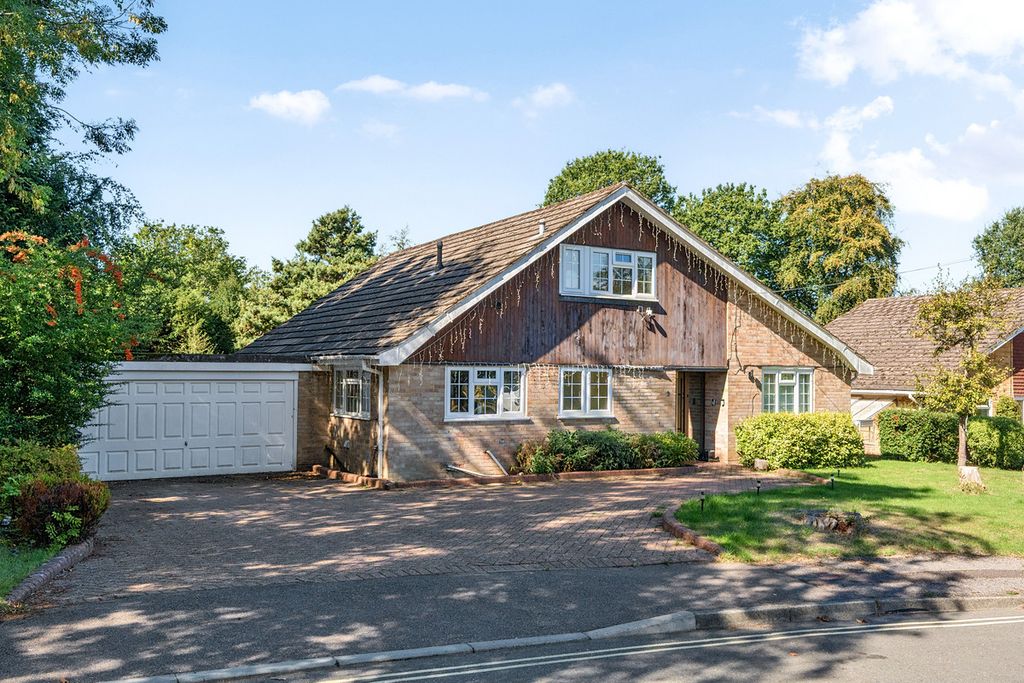 Property photo 1 of 18