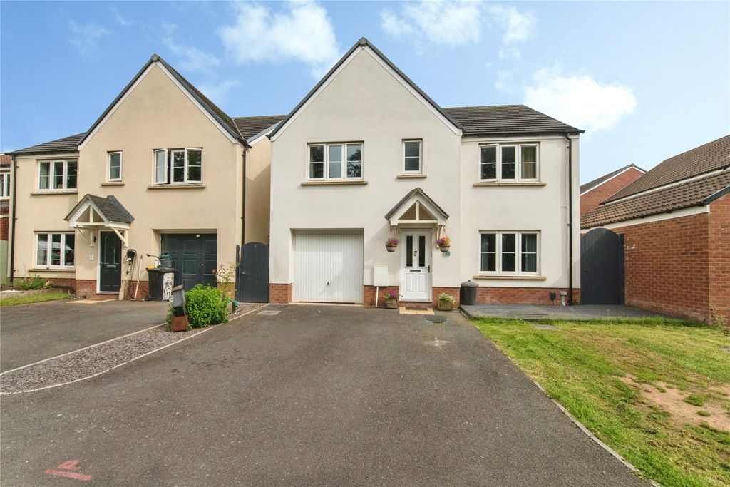 Property photo 1 of 18 Picture No. 03