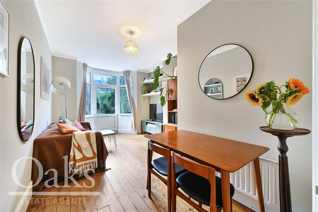 Property photo 1 of 8 Picture No. 05