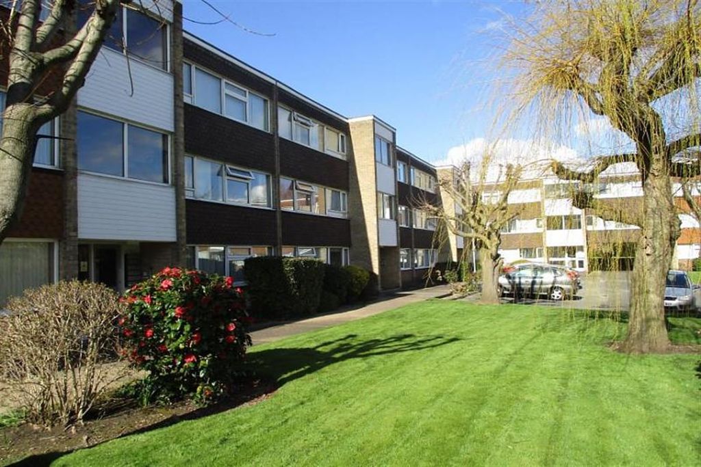 Property photo 1 of 7 (Main)